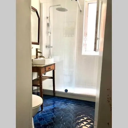 דירה Charmant Appartement Parisien Proche Tour Eiffel *
