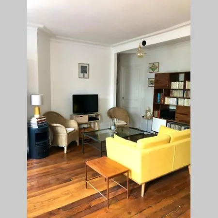 דירה Charmant Appartement Parisien Proche Tour Eiffel
