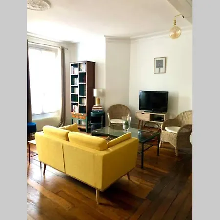 Charmant Appartement Parisien Proche Tour Eiffel *