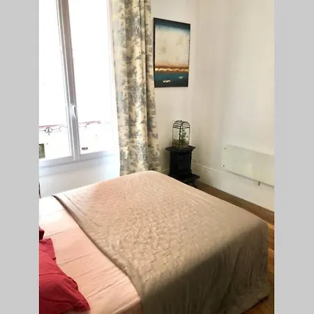 Charmant Appartement Parisien Proche Tour Eiffel דירה פריז