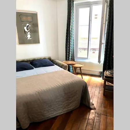 Charmant Appartement Parisien Proche Tour Eiffel דירה פריז